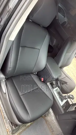 Toyota Land Cruiser Prado 2.7 i 2012 Black