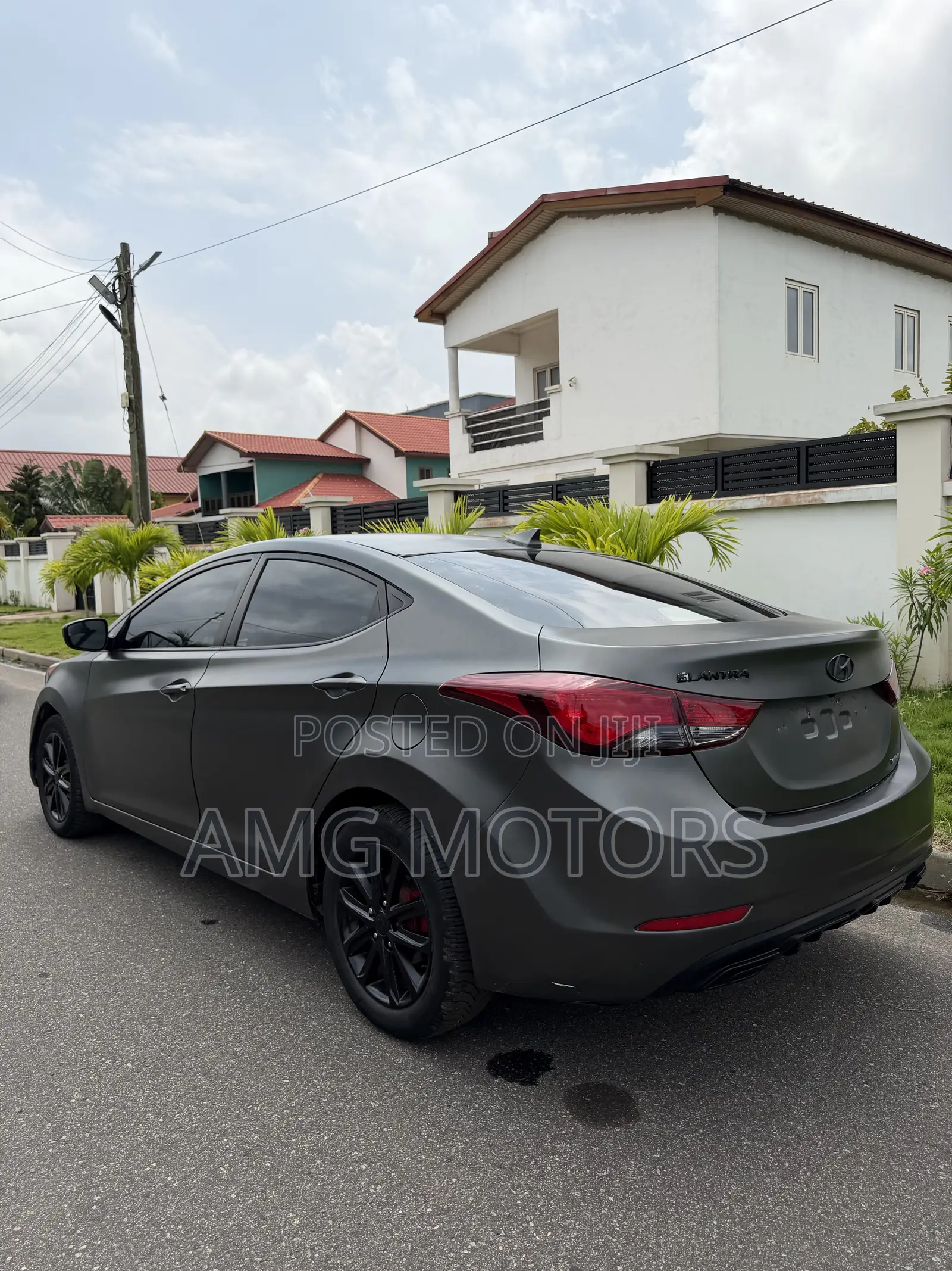 Hyundai Elantra Limited 4dr Sedan (1.8L 4cyl 6A) 2015 Gray