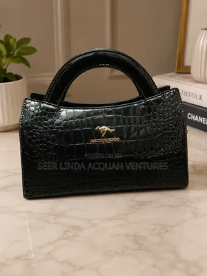 Elegant Ladies Handbag