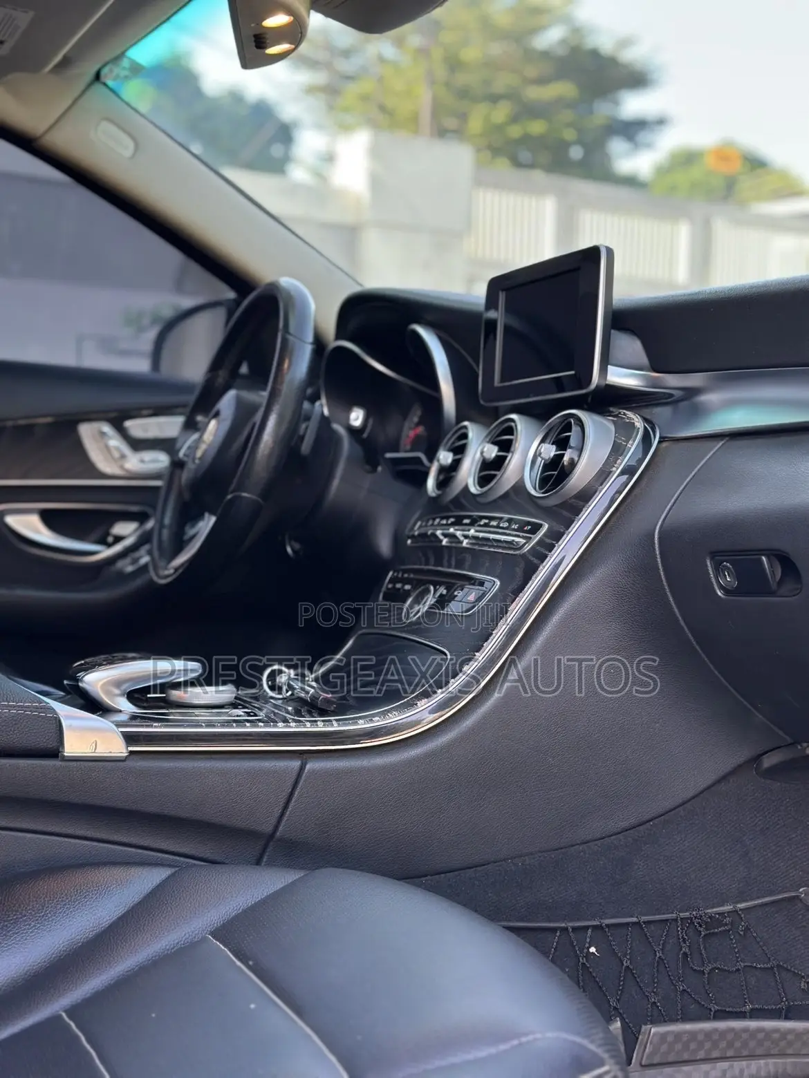 Mercedes-Benz C300 Luxury 4Matic Sedan AWD (2.0L 4cyl 7A) 2016 White