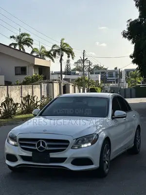 Mercedes-Benz C300 Luxury 4Matic Sedan AWD (2.0L 4cyl 7A) 2016 White