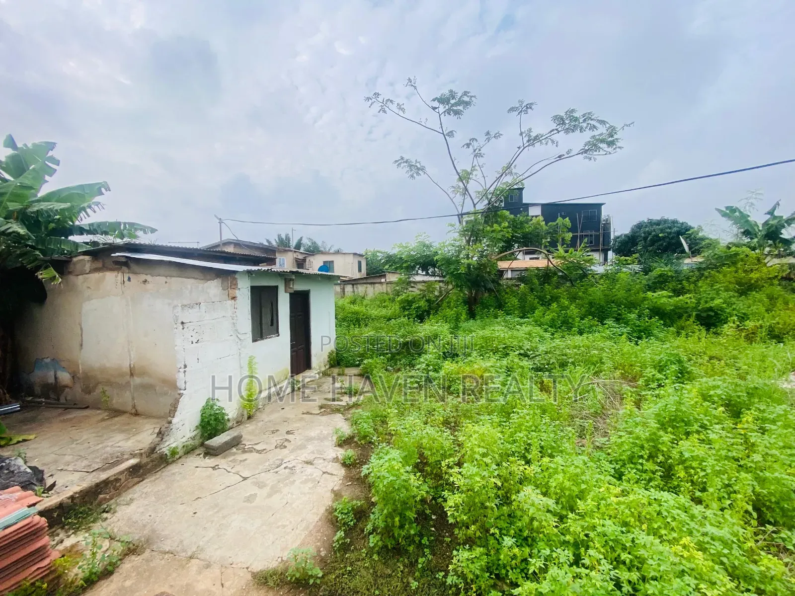 110/60 Land for Sale at Abelemkpe