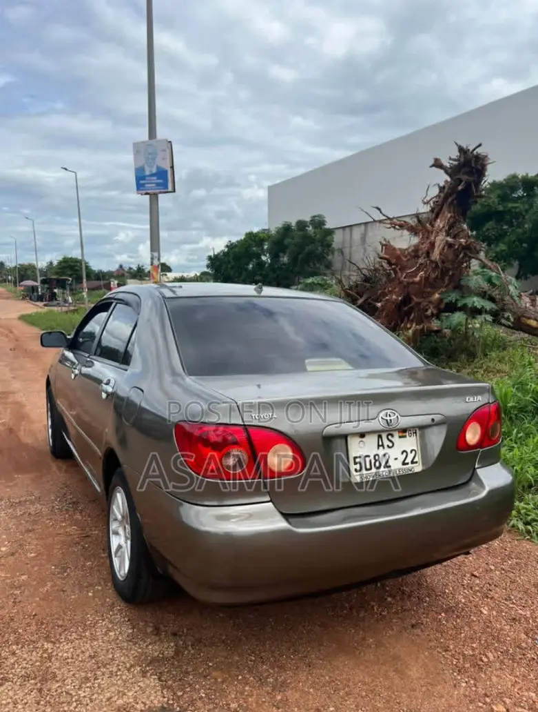 Toyota Corolla CE 2005 Silver