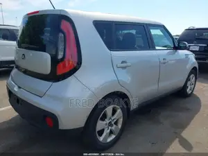 Kia Soul Base Hatchback 2019 Silver