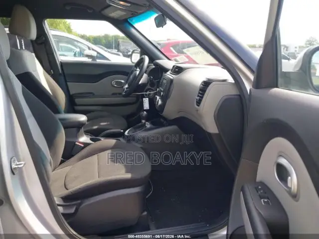 Kia Soul Base Hatchback 2019 Silver