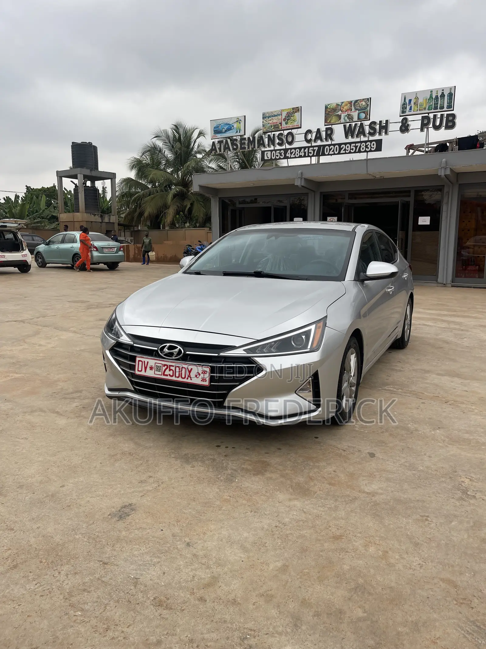 Hyundai Elantra Limited 2021 Gray