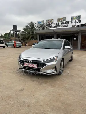 Hyundai Elantra Limited 2021 Gray