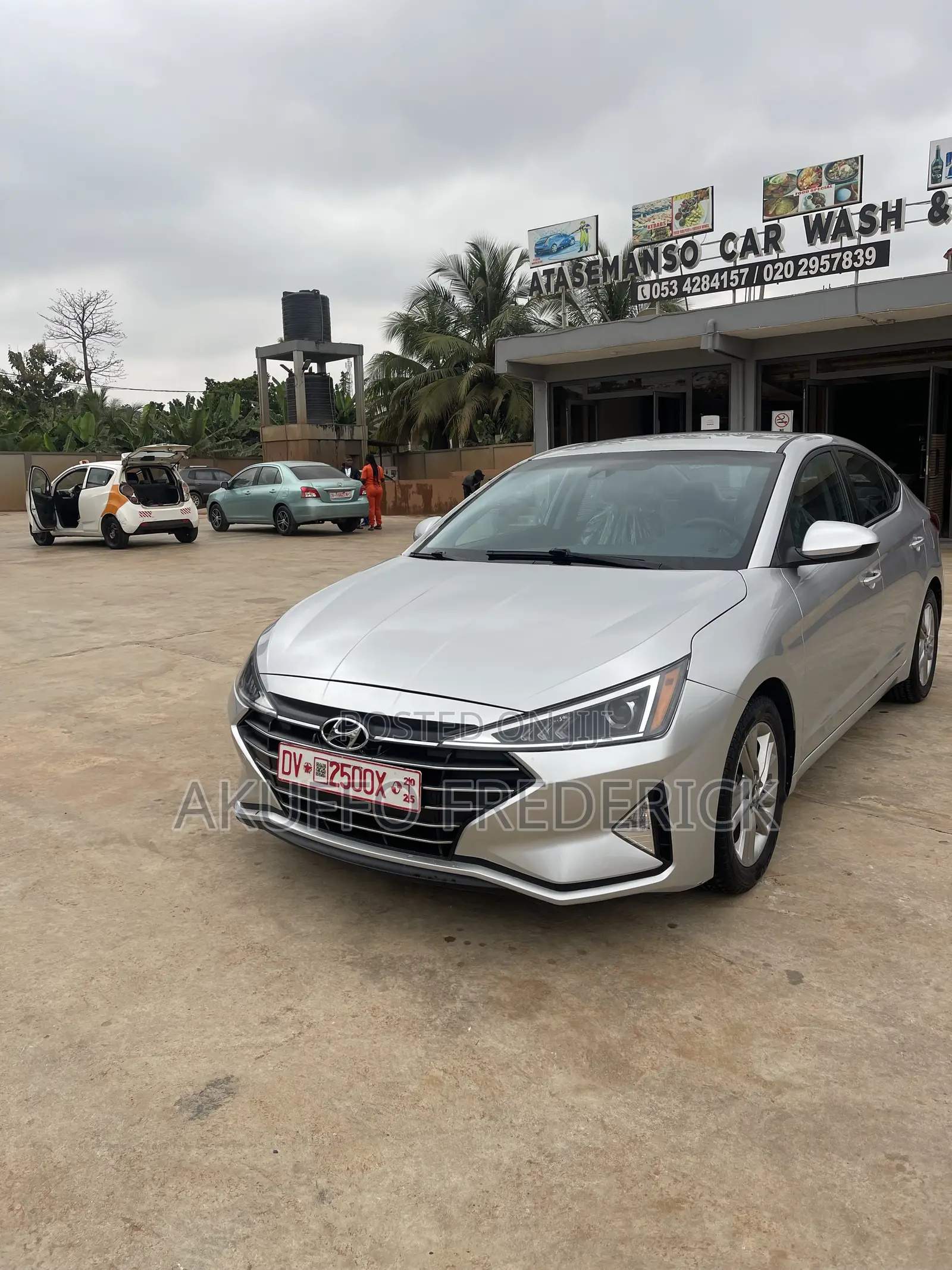 Hyundai Elantra Limited 2021 Gray