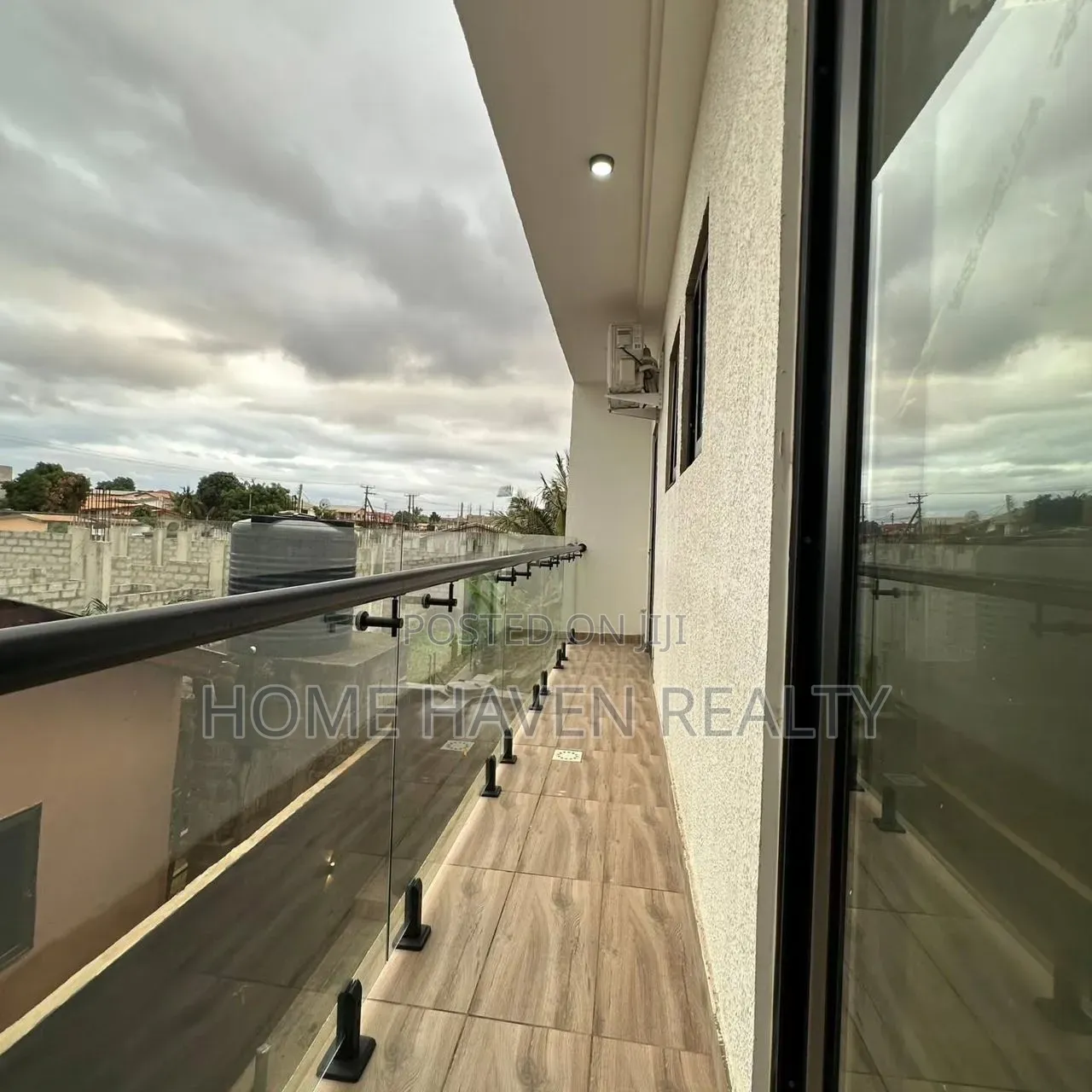 4bdrm House in Ashaley Botwe, Little Roses Area for sale