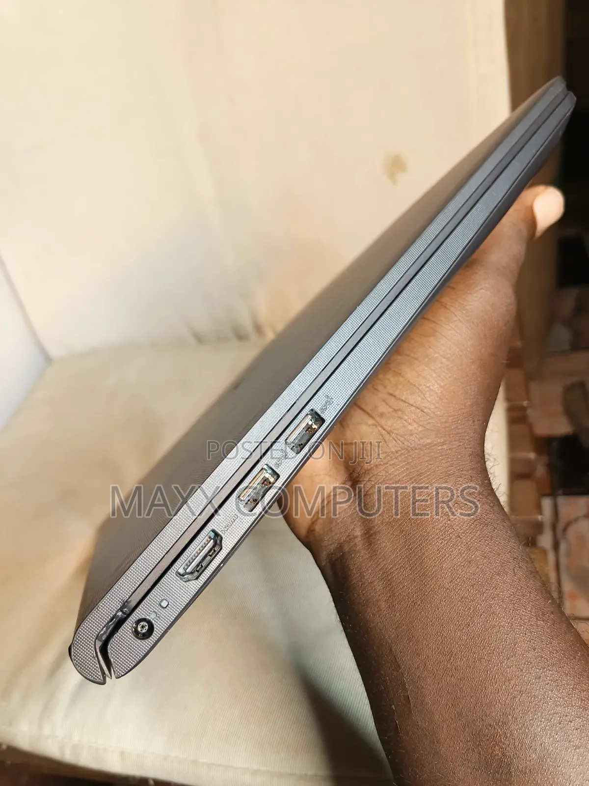 Laptop Dell Vostro 3520 8GB Intel Core i3 SSD 512GB