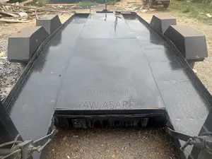 Low Bed Towing Trailer