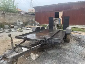 Low Bed Towing Trailer