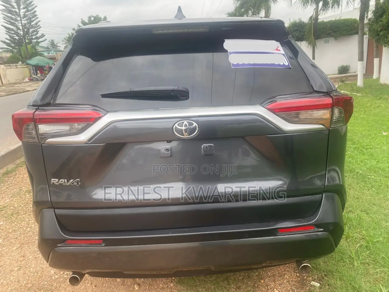 Toyota RAV4 XLE Premium AWD 2020 Silver
