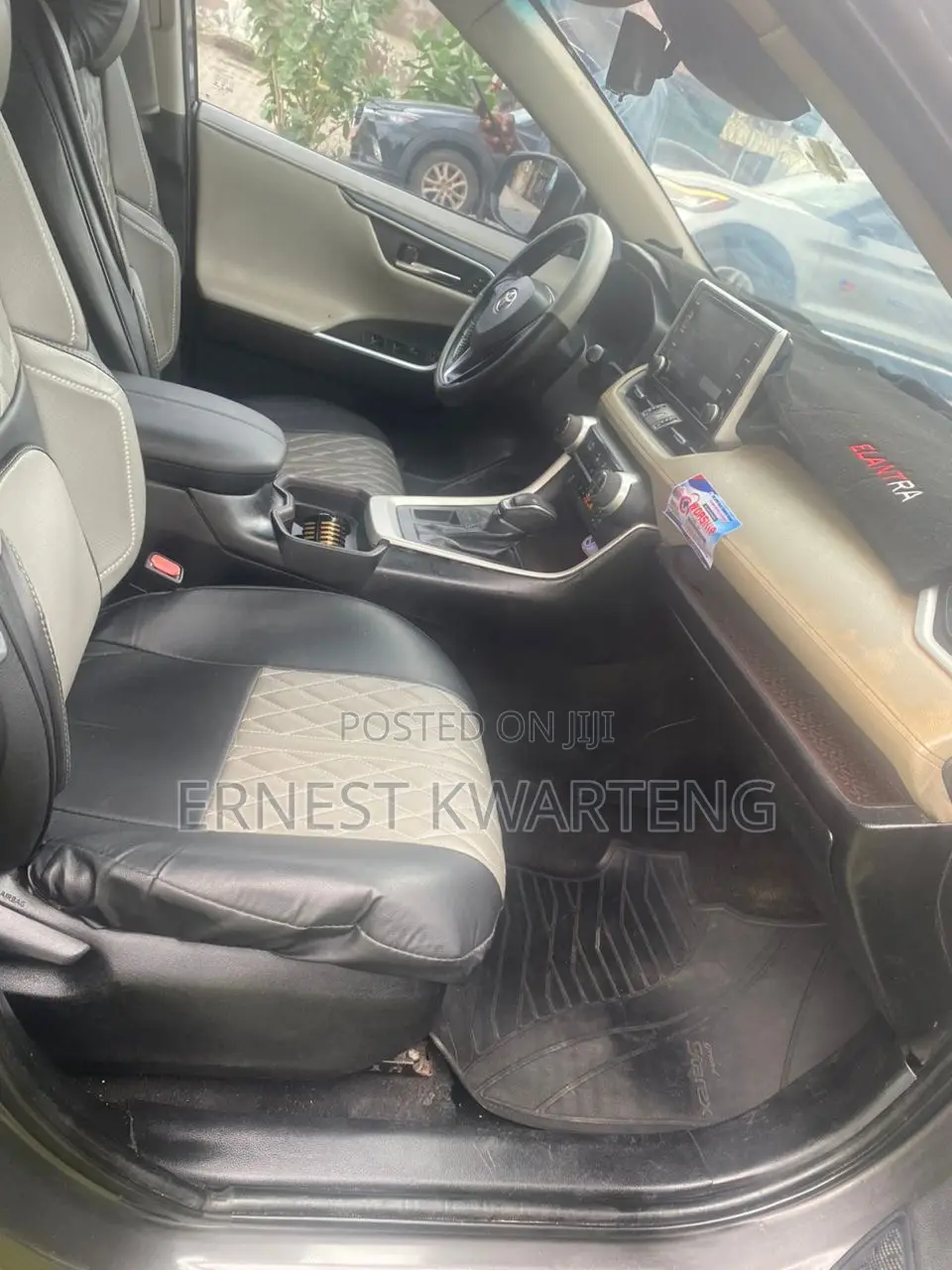 Toyota RAV4 XLE Premium AWD 2020 Silver