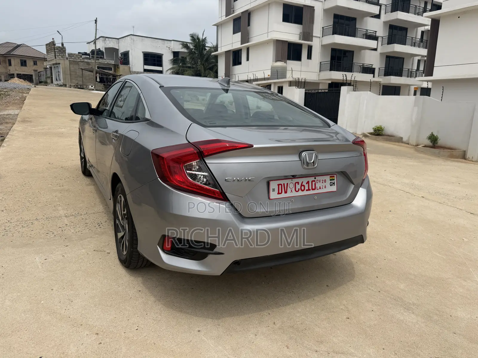 Honda Civic EX Sedan 2018 Silver
