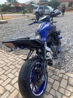 Yamaha FZ 2018 Blue