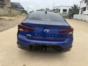 Hyundai Elantra SEL 2020 Blue