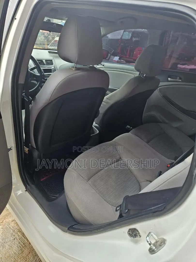 Hyundai Accent 2016 White