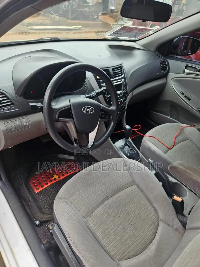 Hyundai Accent 2016 White