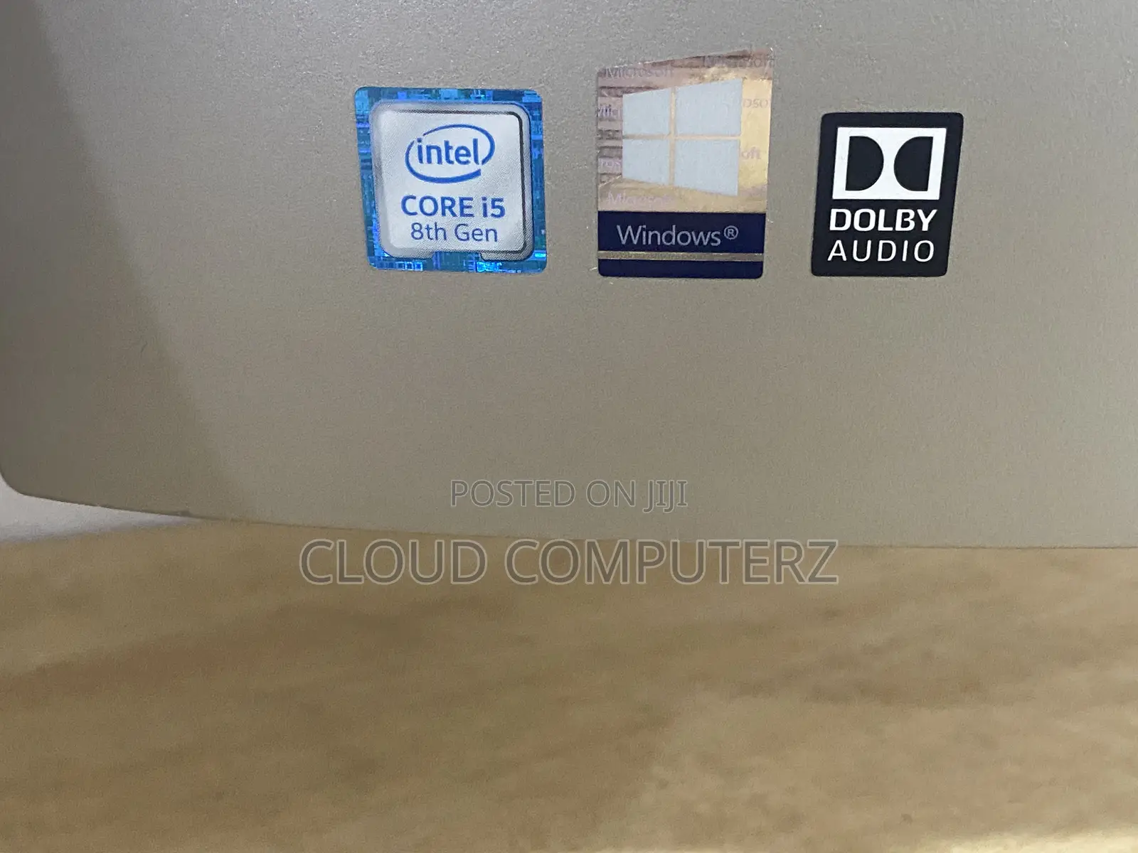 New Desktop Computer Lenovo ideacentre AIO 520 8GB Intel Core i5 HDD 1T