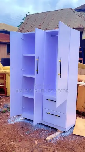 Spacious Luxury Wardrobe