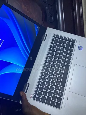 Laptop HP ProBook 640 G4 12GB Intel Core i3 HDD+SSD 750GB