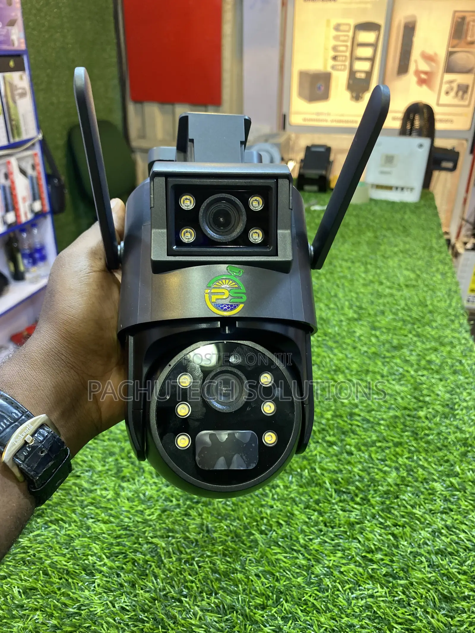 A30 Ubox Solar Camera 8mp