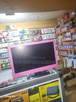 24 Nches Led Tv