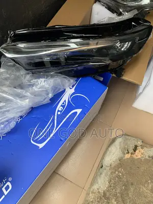 Honda CRV 2022,2023,2024,2025,2026 Headlight