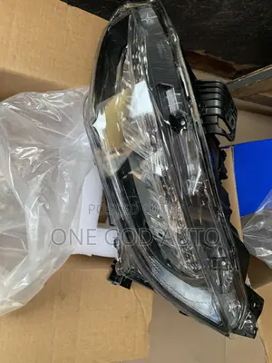 Honda Civic 2016,2017,2018,2019,2020 Headlight