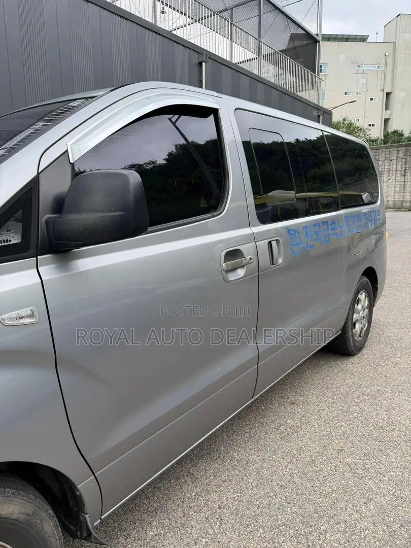 Car 2014 Gray