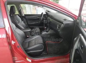 Toyota Corolla 2015 Red