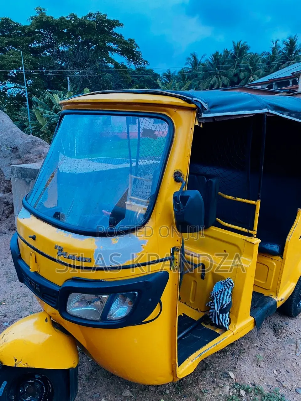 TVS 2019 Yellow