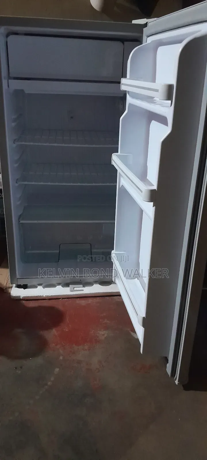 Table Top Fridge Available for Sale.