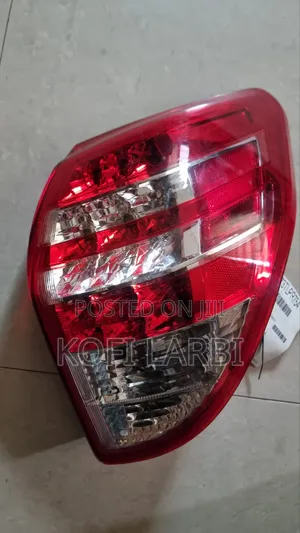Toyota Rav4 2009 - 2012 Tailing/Rear Light