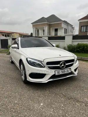 Mercedes-Benz C300 2018 White