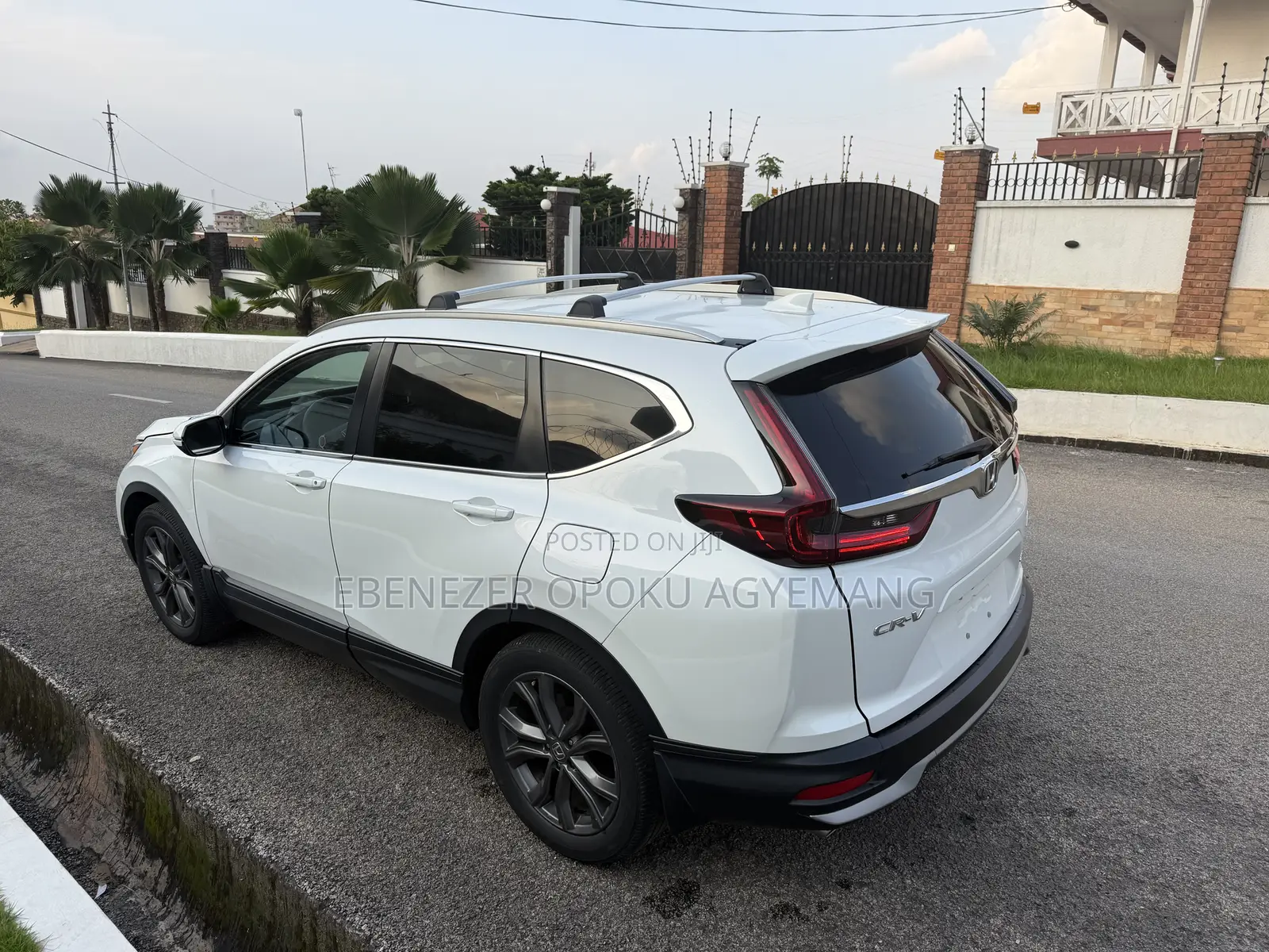 Honda CR-V Touring AWD 2020 White