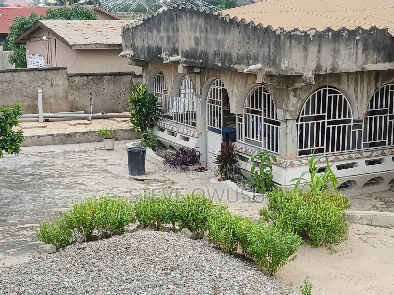 7bdrm House in Ansah Estate, Kumasi Metropolitan for sale