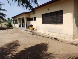 4bdrm House in Accra Metropolitan for sale