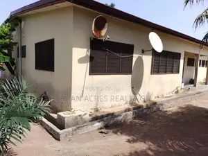 4bdrm House in Accra Metropolitan for sale