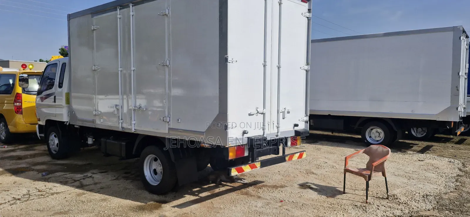 Hyundai Mighty Container Box