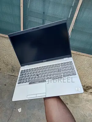Laptop Dell Precision 15 3551 16GB Intel Core i7 SSD 512GB