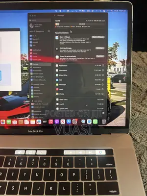 Laptop Apple MacBook Pro 2017 16GB Intel Core i7 SSHD+SSD 16 GB