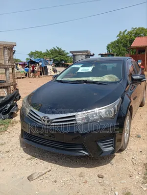 Corolla Altis