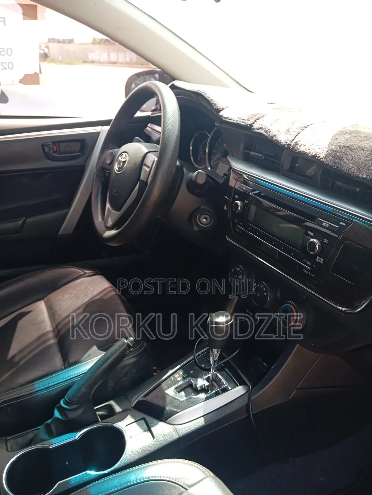 Corolla Altis