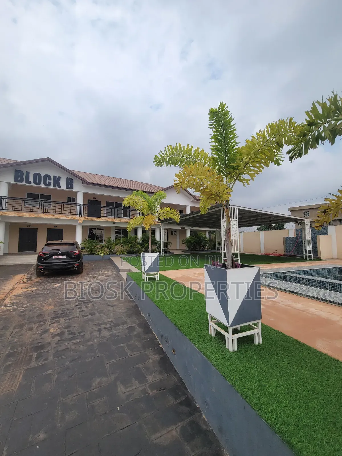 2bdrm Apartment in Biosk Properties, Amrahia for rent