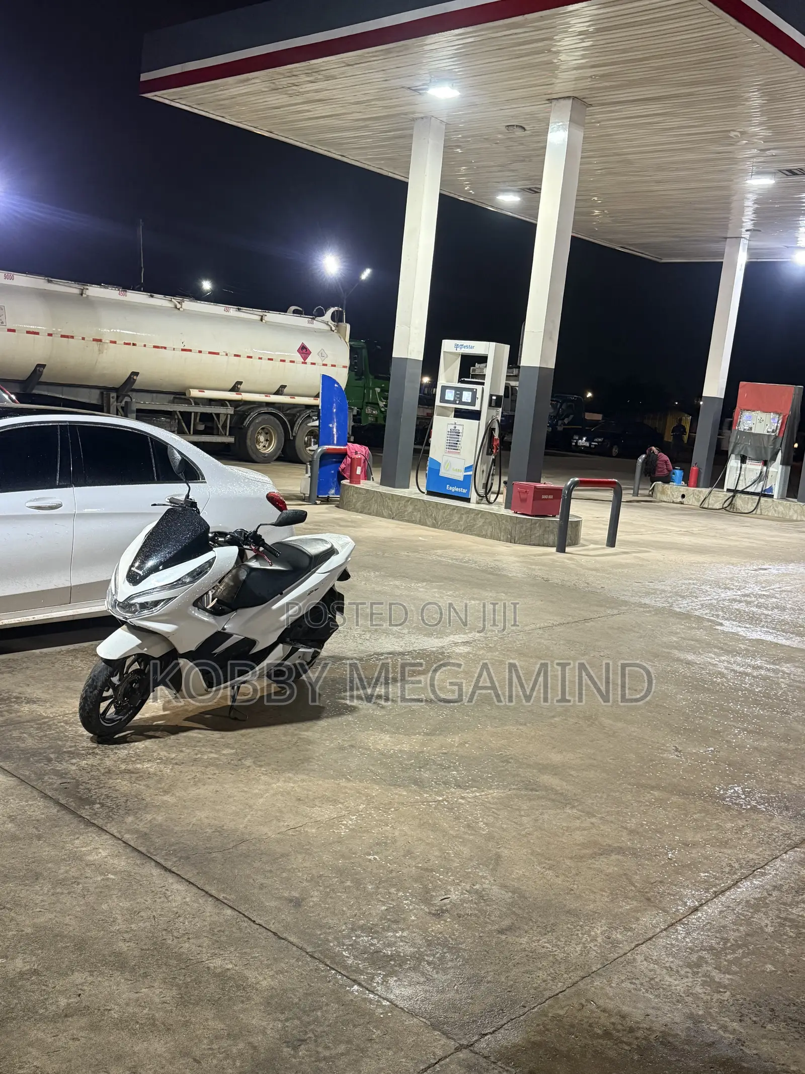 Honda 2020 White
