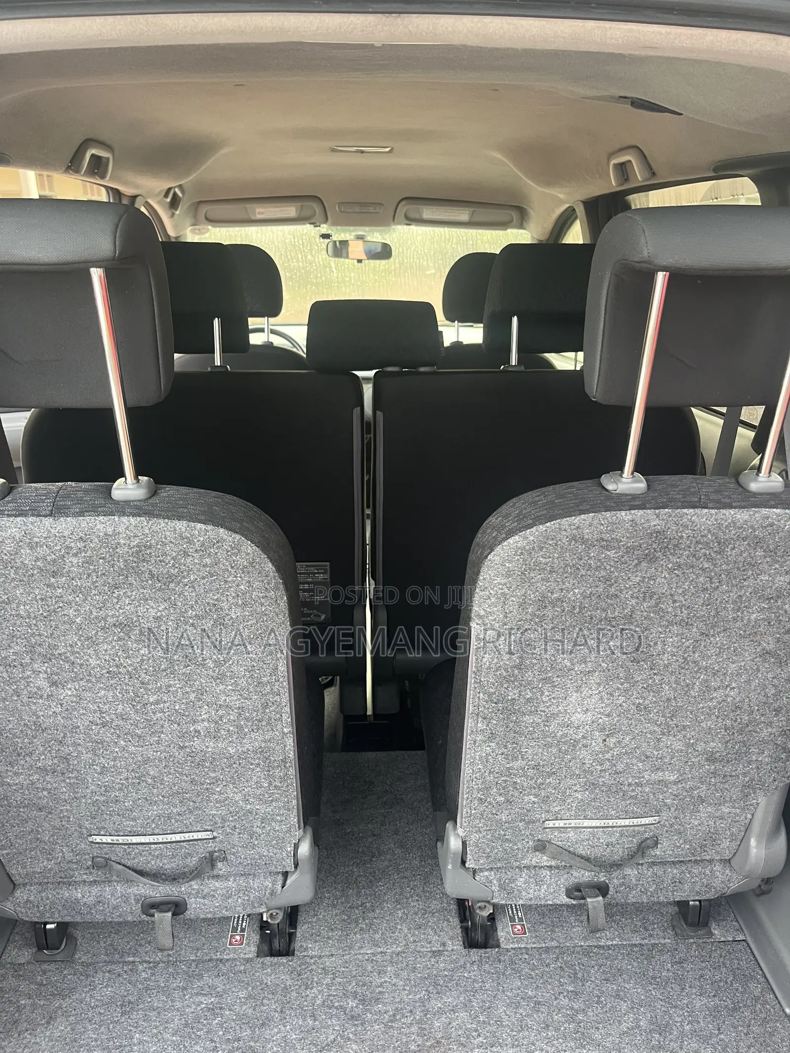 Toyota Sienta 1.5 FWD 2013 Burgundy