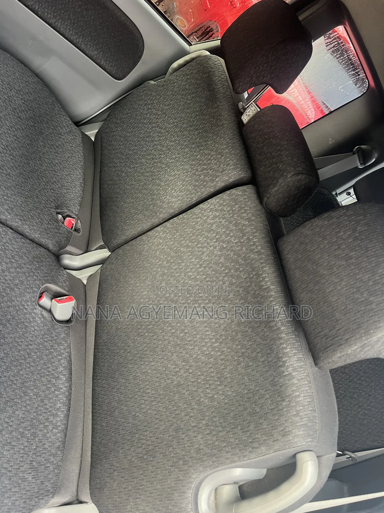 Toyota Sienta 1.5 FWD 2013 Burgundy