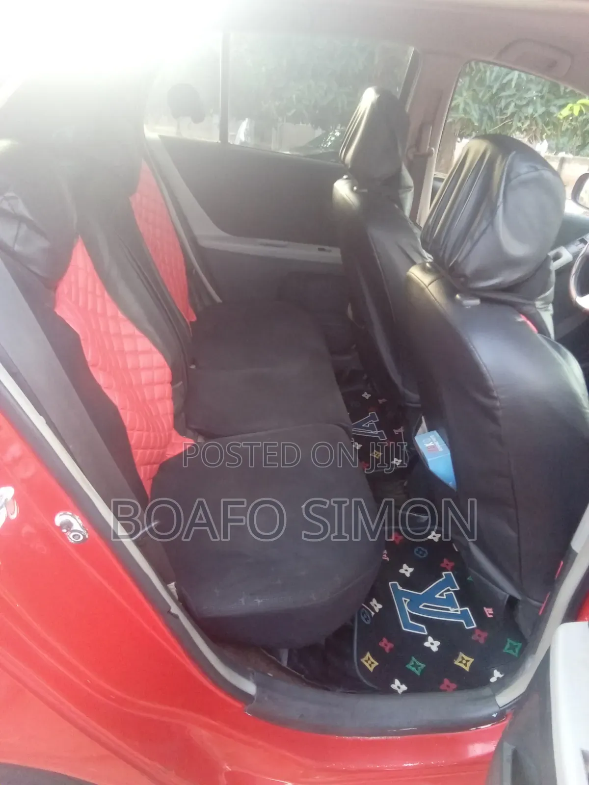 Toyota Vitz 1.3 AWD 5dr 2010 Red